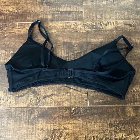 garage black bathing suit top - Picture 3 of 4